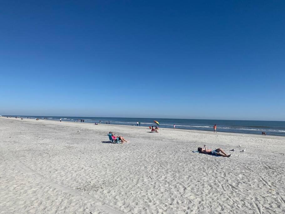 Seaforever-King Bed, Ocean Views With Beach Bikes Hilton Head Island Bagian luar foto