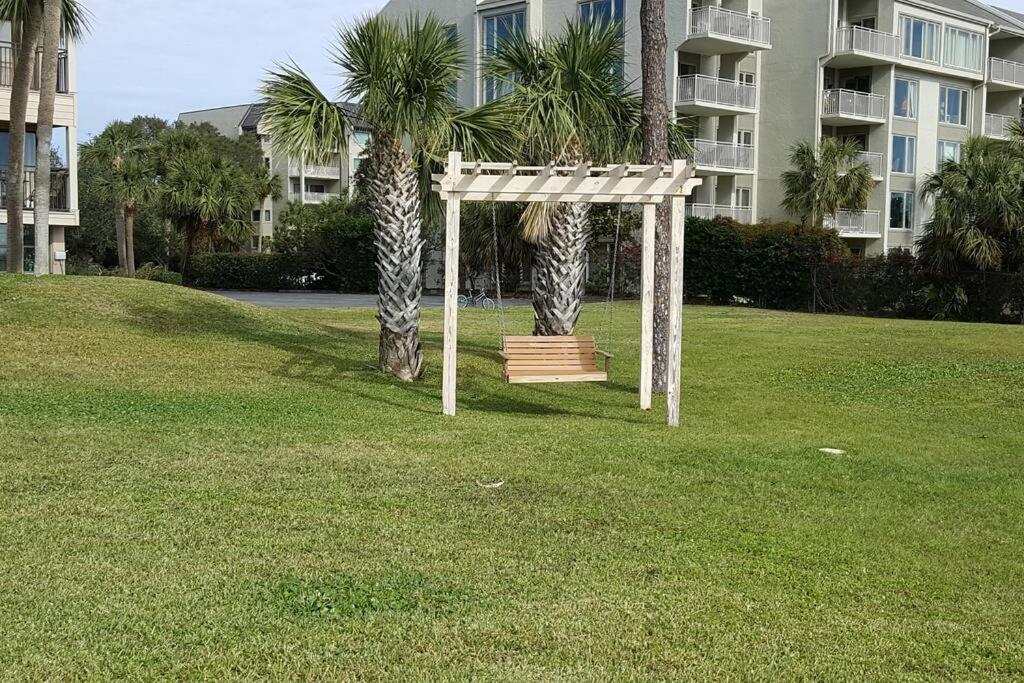 Seaforever-King Bed, Ocean Views With Beach Bikes Hilton Head Island Bagian luar foto
